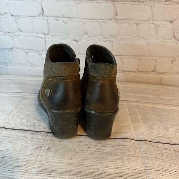 Keen Brown Wedge Ankle Boots - Picture 5 of 9